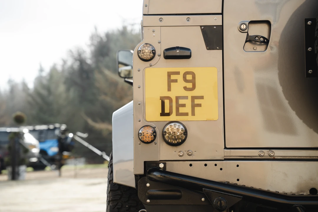 2015 Land Rover Defender 90 - Image 28 of 31