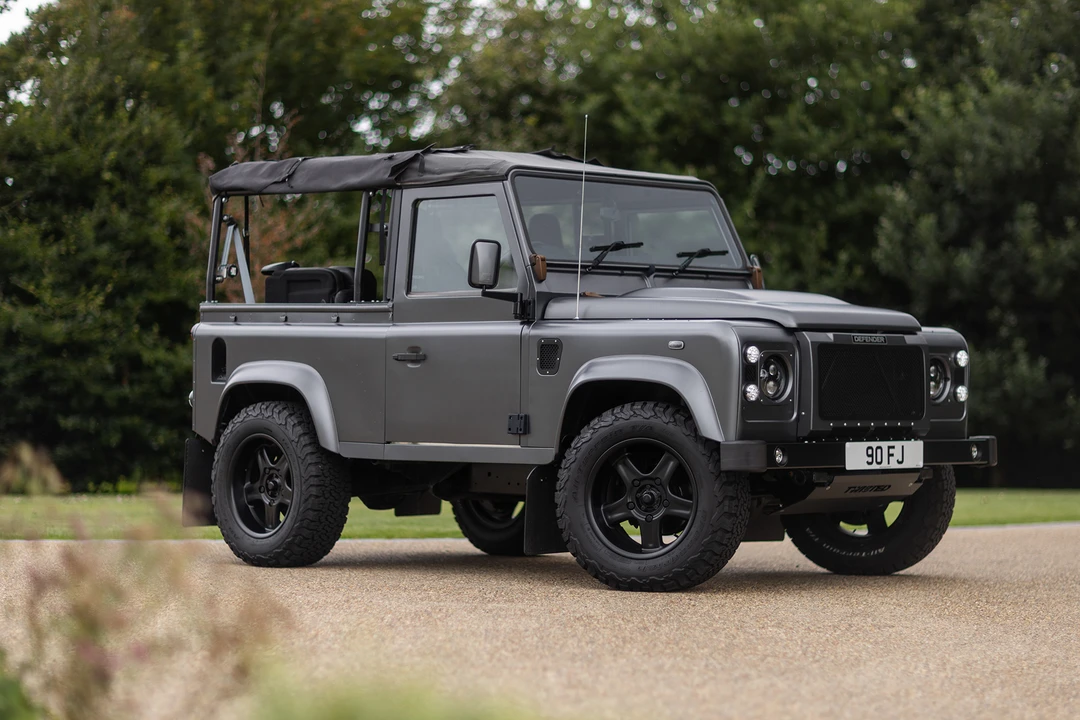 2015 Land Rover Defender 90 - Image 31 of 31