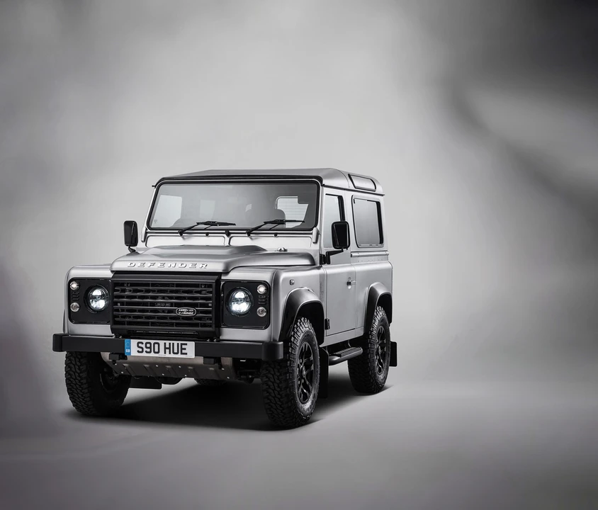 2015 Land Rover Defender 90 - Image 22 of 22