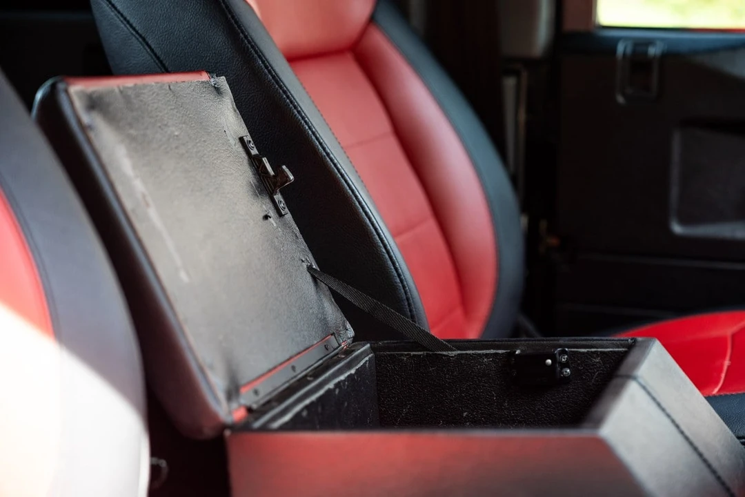 2015 Land Rover Defender 90 - Image 30 of 30