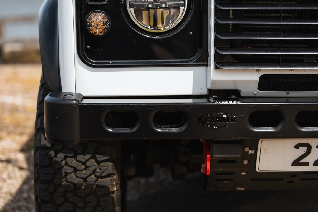 2015 Land Rover Defender 90 - Image 14 of 31