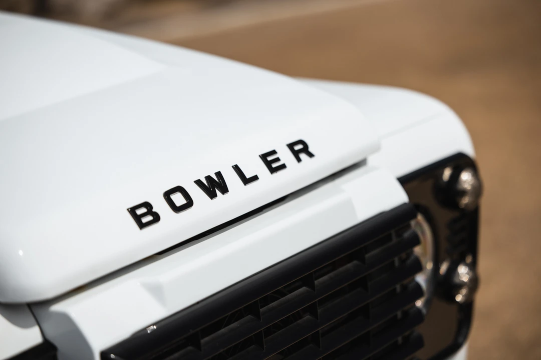 2015 Land Rover Defender 90 - Image 16 of 31