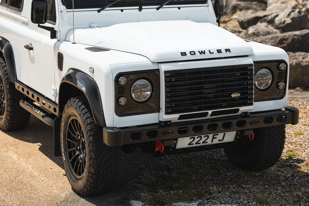2015 Land Rover Defender 90 - Image 17 of 31