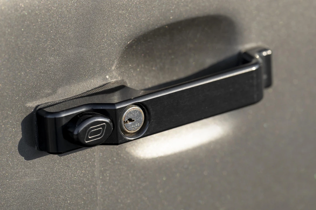 2015 Land Rover Defender 90 - Image 12 of 31