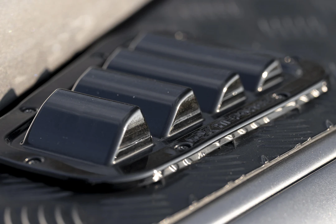 2015 Land Rover Defender 90 - Image 18 of 31