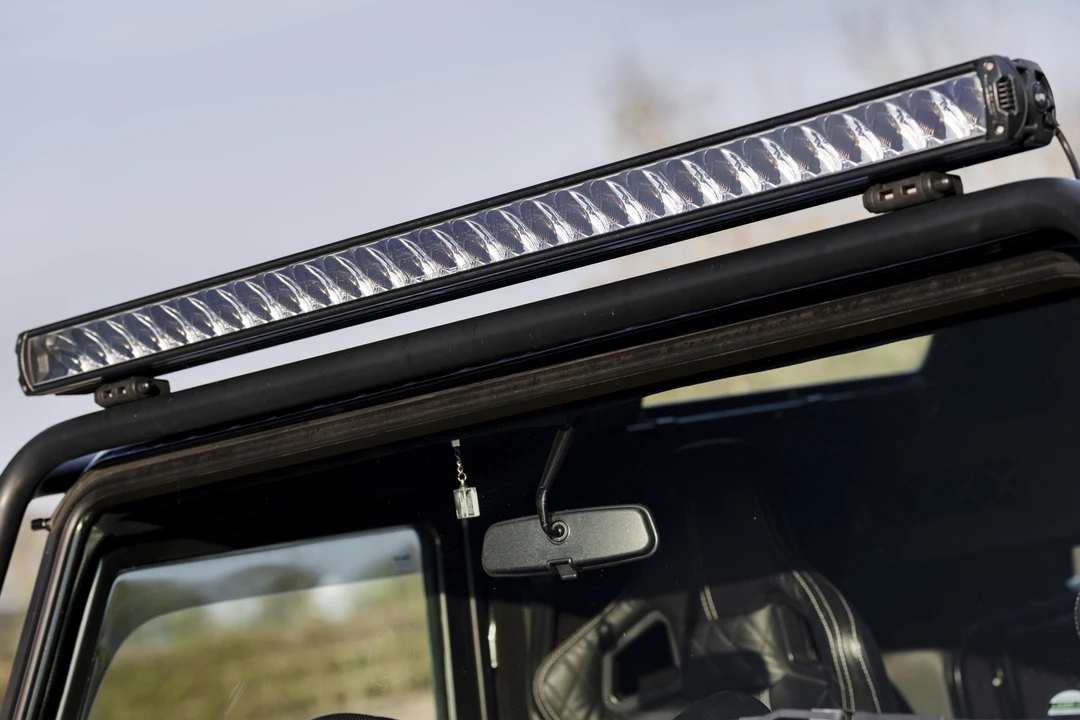 2015 Land Rover Defender 90 - Image 29 of 31