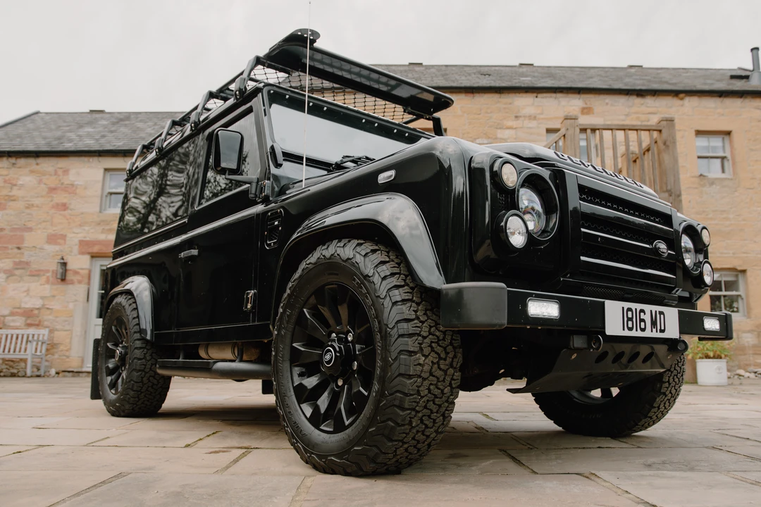 2015 Land Rover Defender 90 - Image 20 of 31