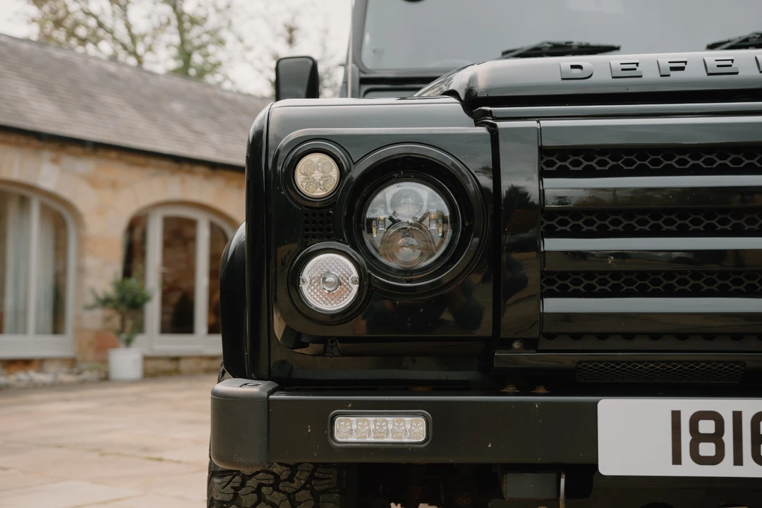 2015 Land Rover Defender 90 - Image 21 of 31