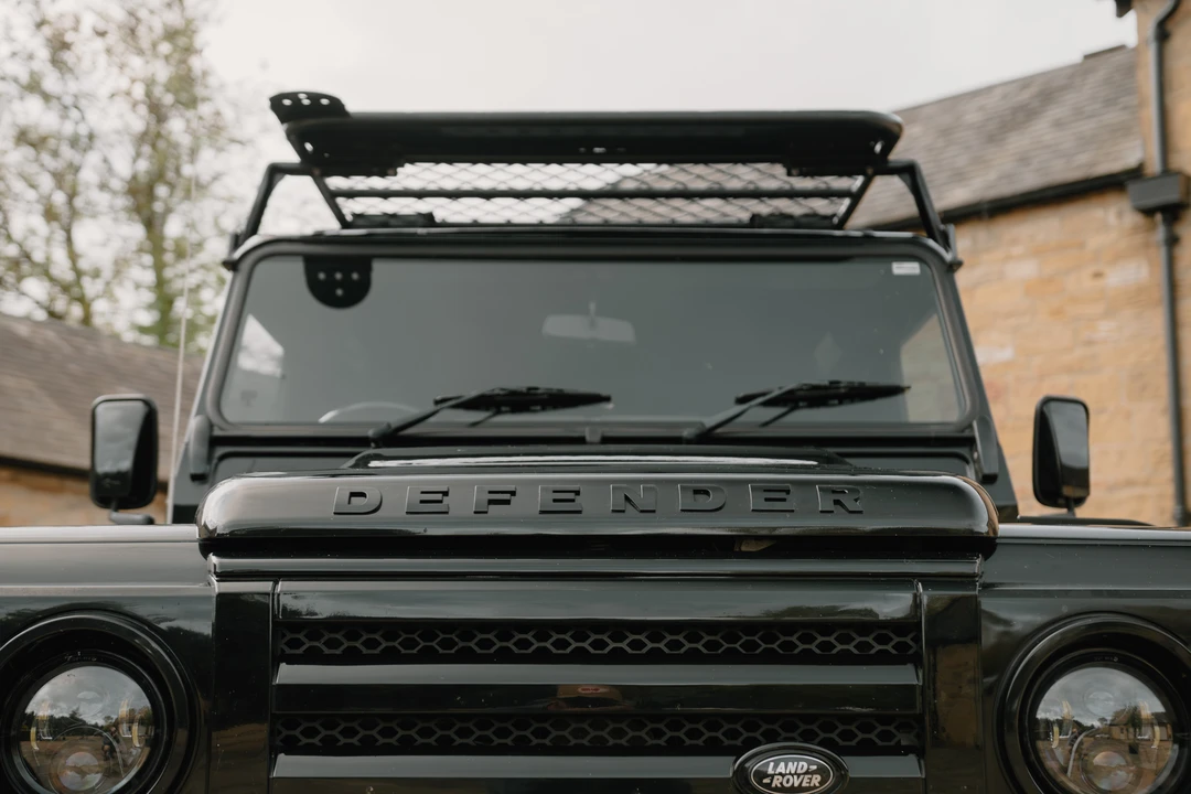 2015 Land Rover Defender 90 - Image 26 of 31