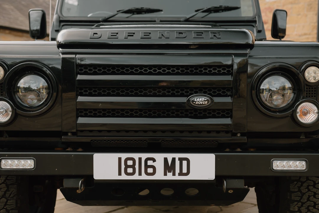2015 Land Rover Defender 90 - Image 27 of 31