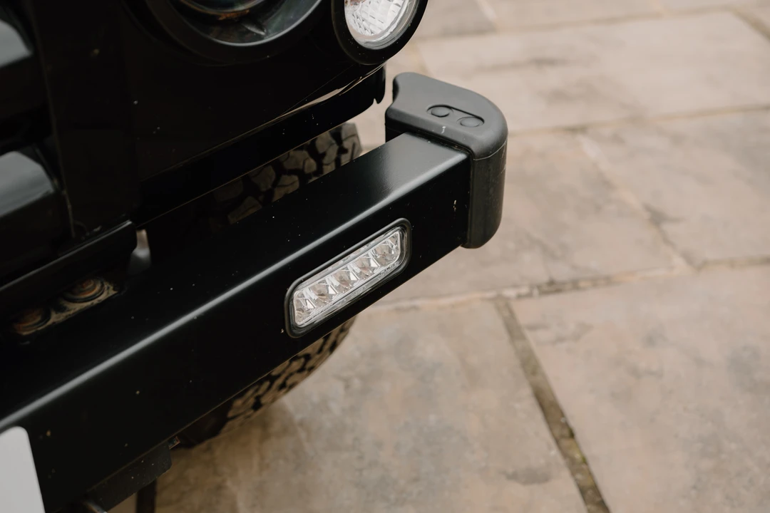 2015 Land Rover Defender 90 - Image 29 of 31