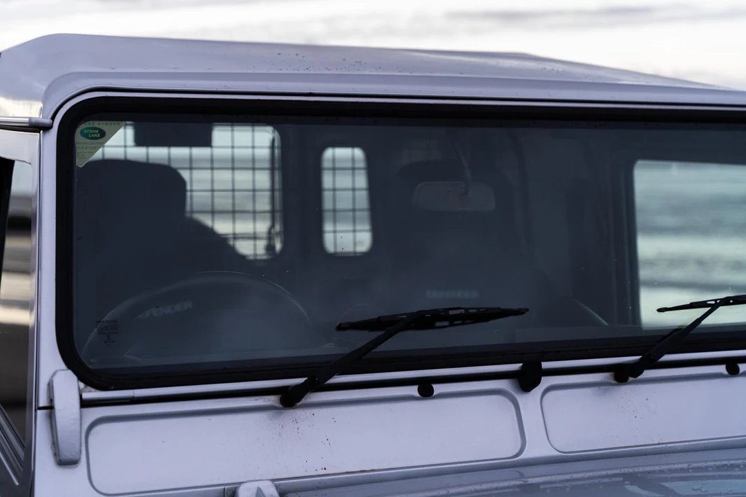 2015 Land Rover Defender 90 - Image 20 of 31