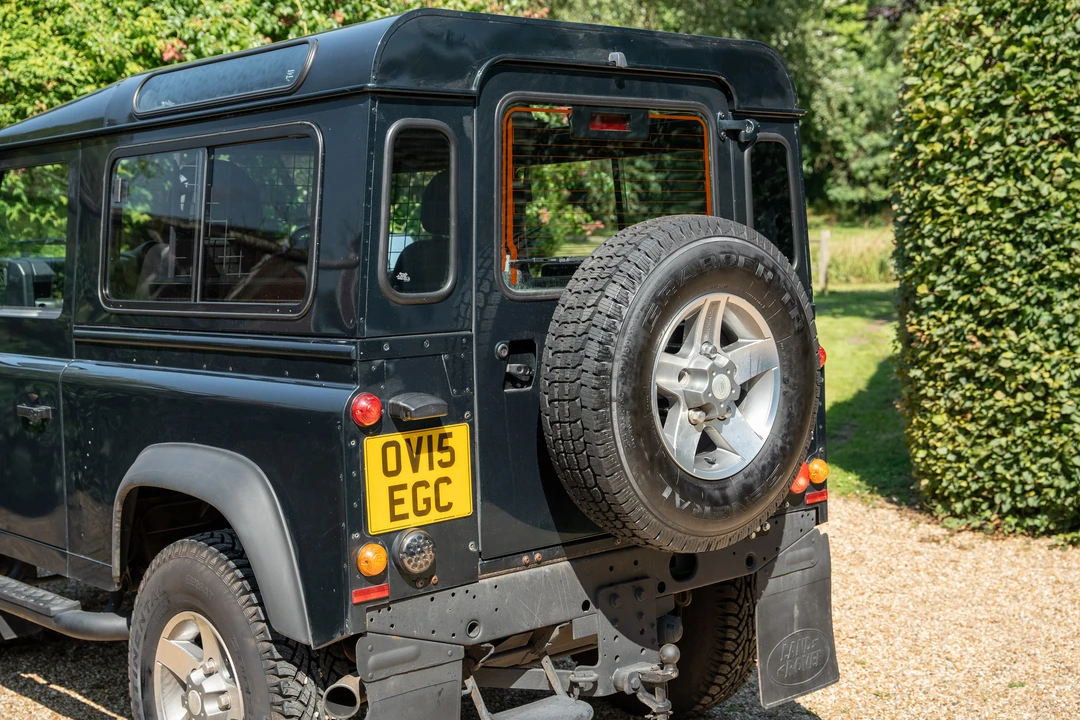 2015 Land Rover Defender 90 - Image 31 of 31
