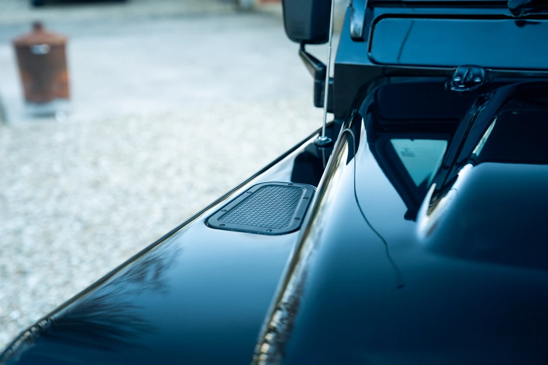 2015 Land Rover Defender 90 - Image 30 of 31