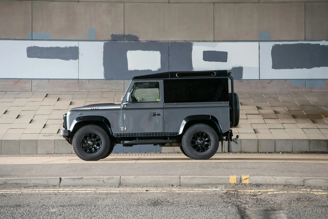 2015 Land Rover Defender 90 - Image 21 of 21