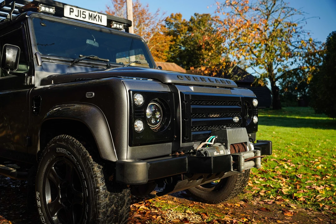 2015 Land Rover Defender 90 - Image 30 of 31