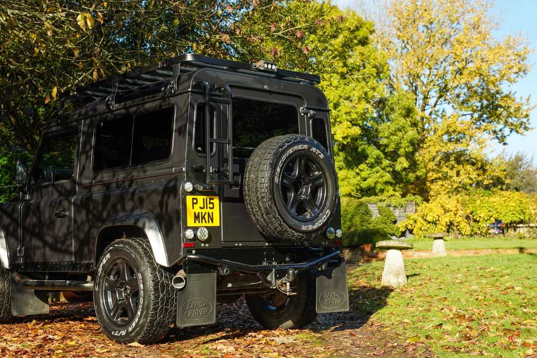 2015 Land Rover Defender 90 - Image 31 of 31