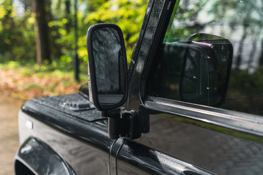 2015 Land Rover Defender 90 - Image 30 of 31