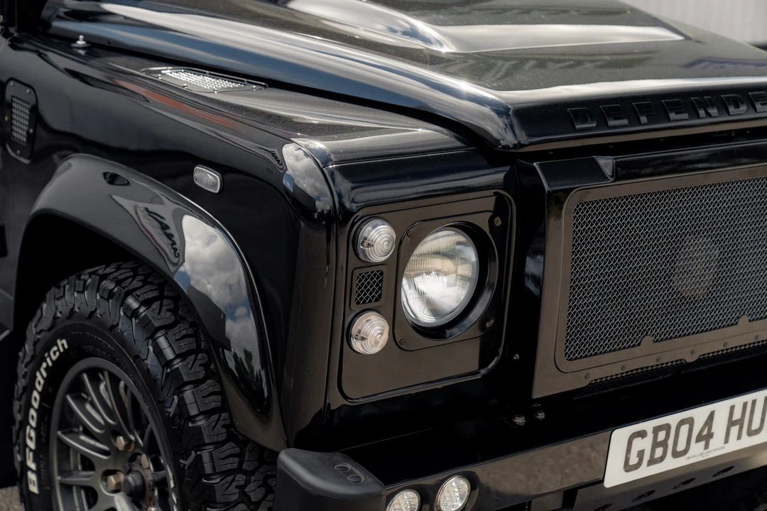 2015 Land Rover Defender 90 - Image 12 of 31