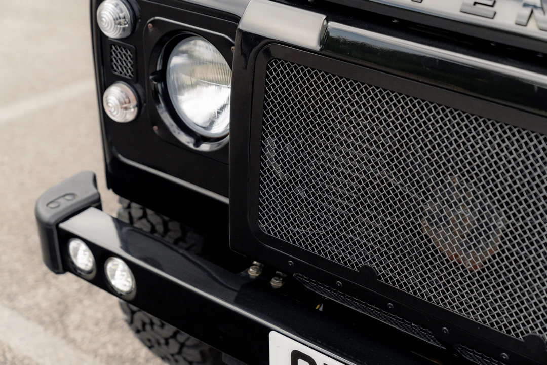2015 Land Rover Defender 90 - Image 21 of 31