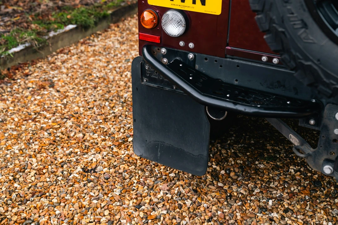 2015 Land Rover Defender 90 - Image 19 of 21