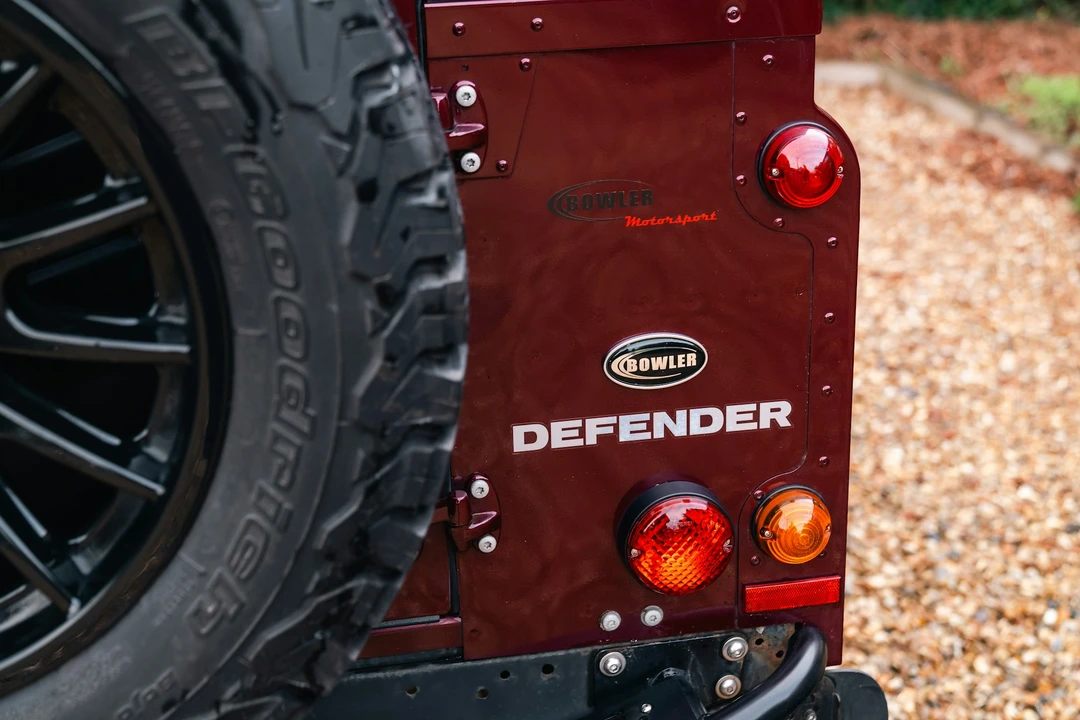 2015 Land Rover Defender 90 - Image 21 of 21