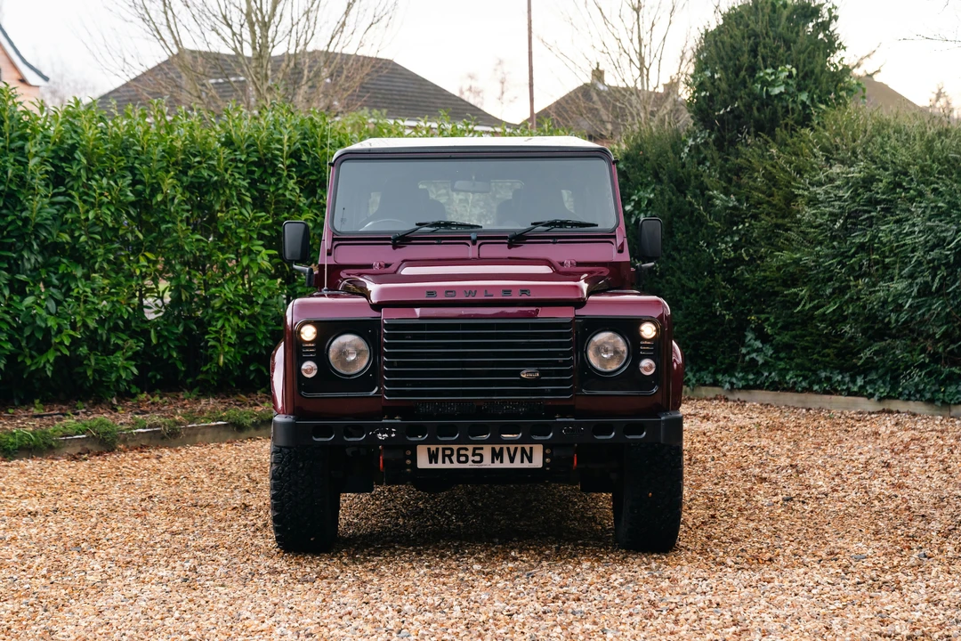 2015 Land Rover Defender 90 - Image 2 of 21