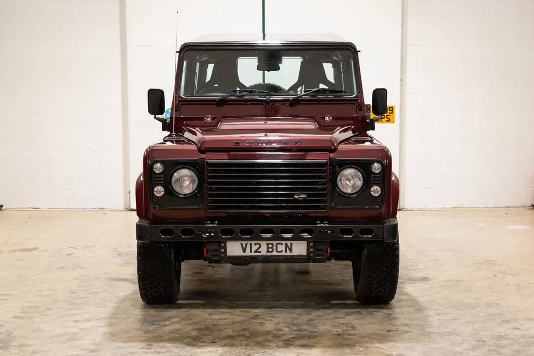 2015 Land Rover Defender 90 - Image 2 of 31
