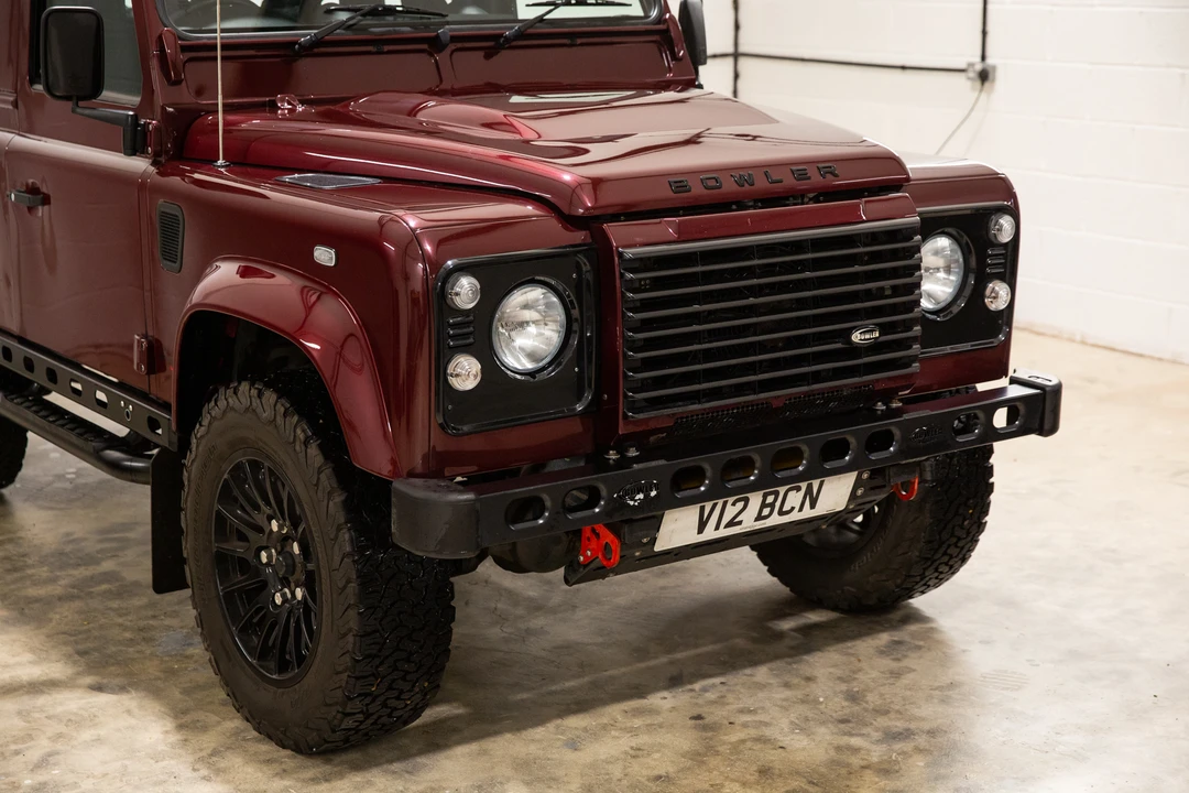 2015 Land Rover Defender 90 - Image 16 of 31