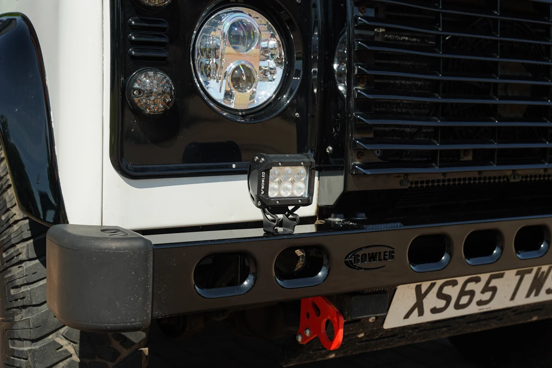 2015 Land Rover Defender 90 - Image 18 of 31