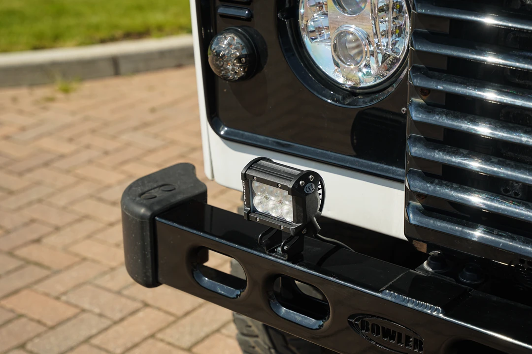 2015 Land Rover Defender 90 - Image 20 of 31