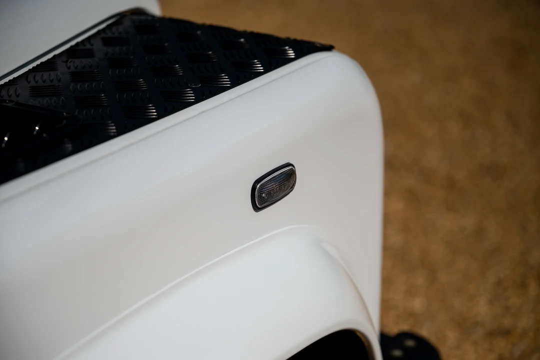 2015 Land Rover Defender 90 - Image 24 of 31