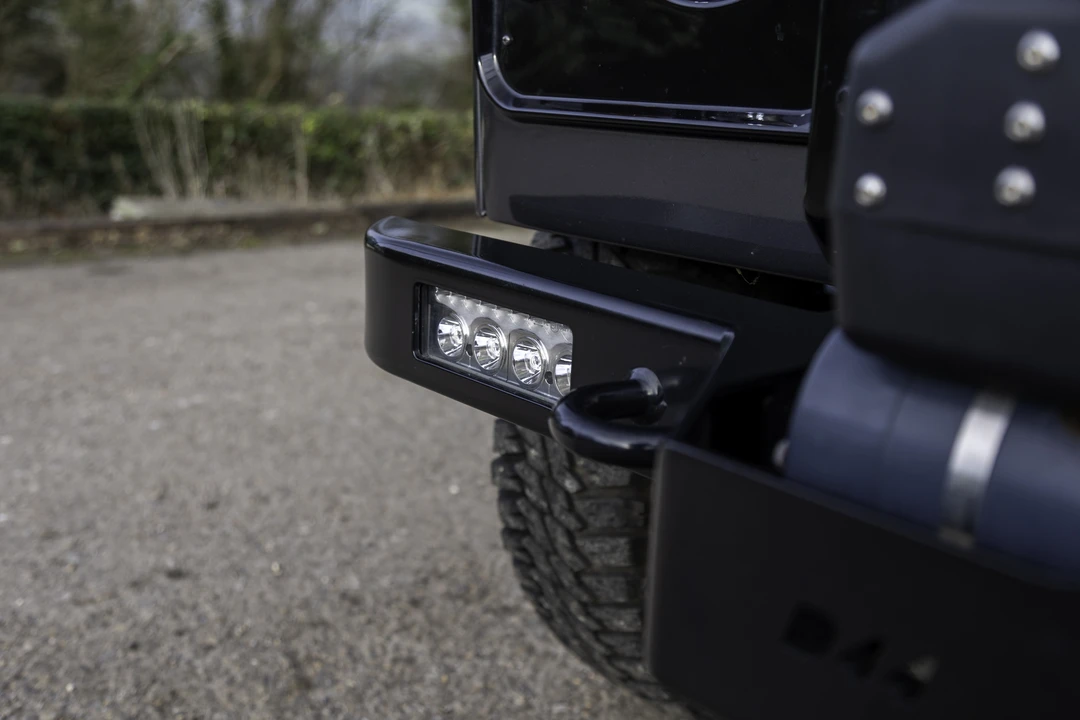 2015 Land Rover Defender 90 - Image 12 of 31