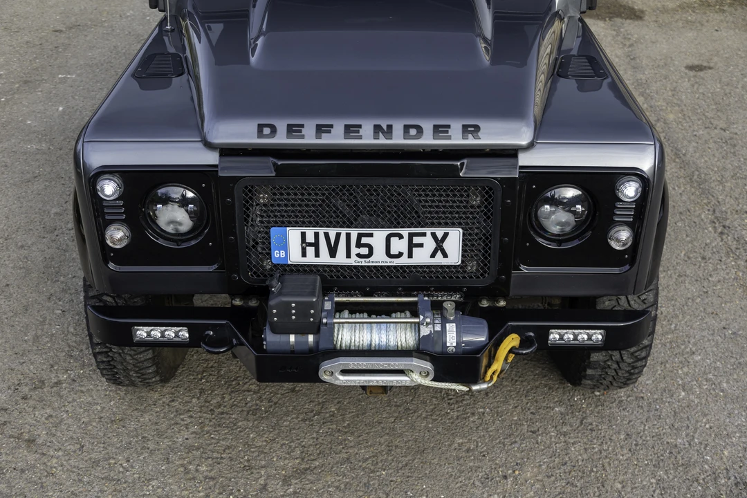 2015 Land Rover Defender 90 - Image 20 of 31
