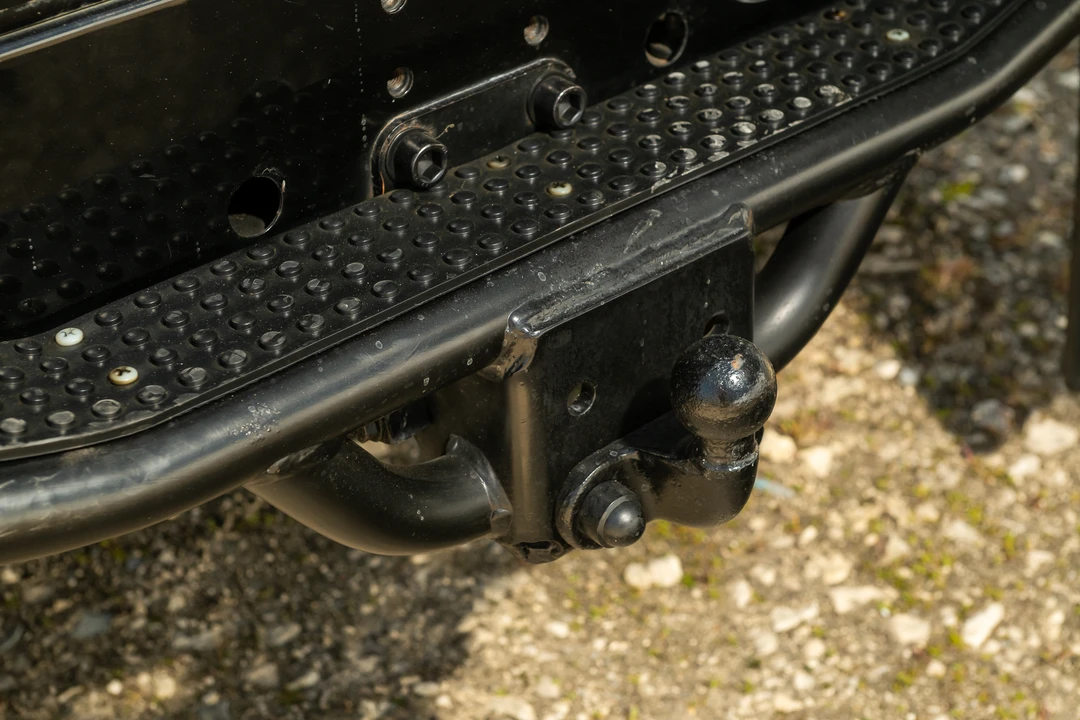 2015 Land Rover Defender 90 - Image 12 of 31