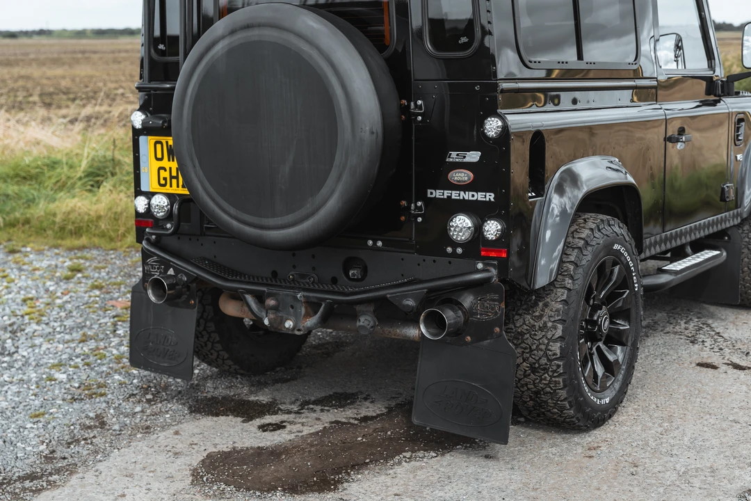 2015 Land Rover Defender 90 - Image 28 of 31