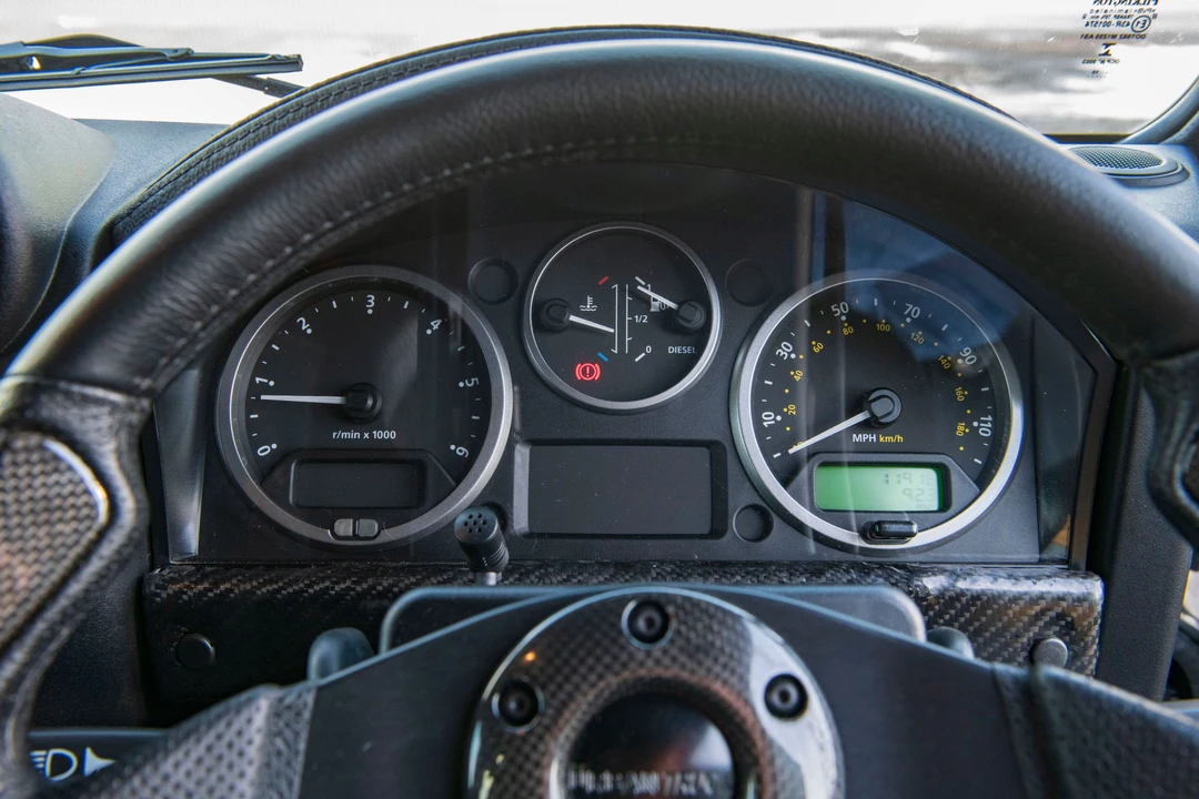 2015 Land Rover Defender 90 - Image 17 of 19