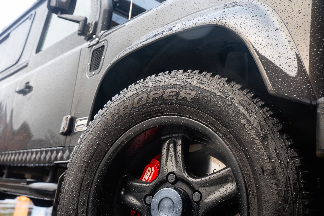 2015 Land Rover Defender 90 - Image 28 of 31