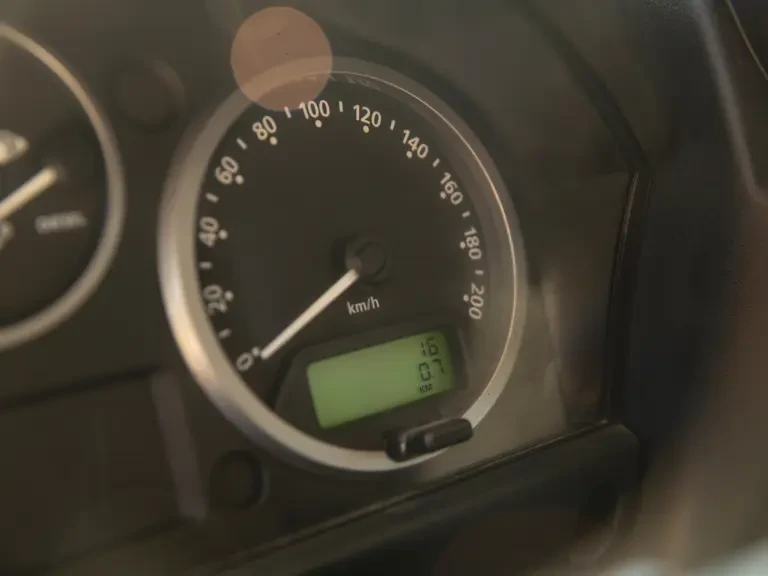 2015 Land Rover Defender 110 - Image 14 of 27