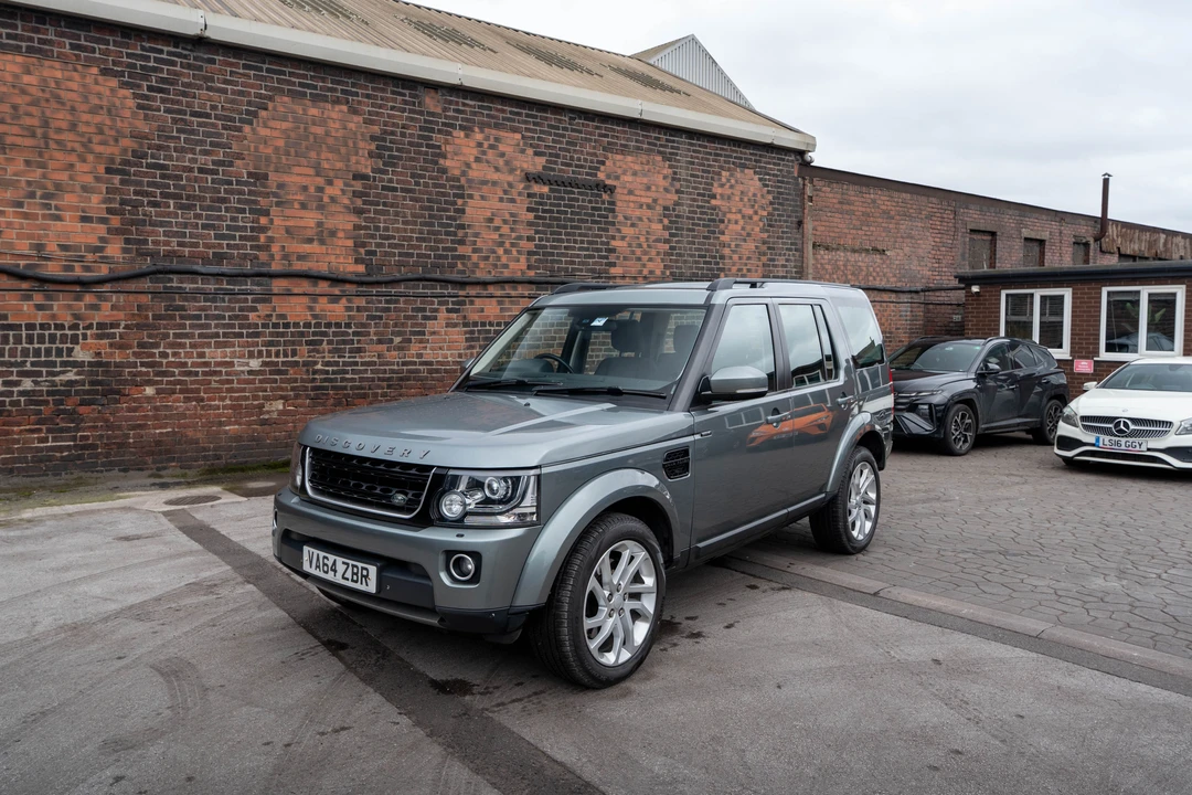 2015 Land Rover Discovery 4th Gen - Image 12 of 31
