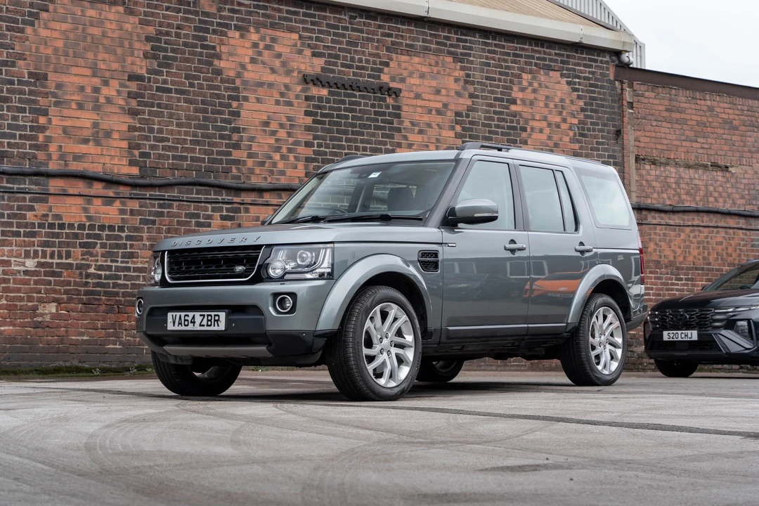 2015 Land Rover Discovery 4th Gen - Image 3 of 31