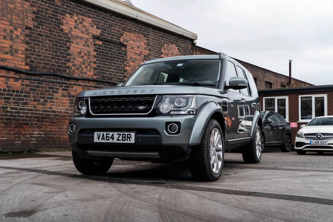 2015 Land Rover Discovery 4th Gen - Image 18 of 31