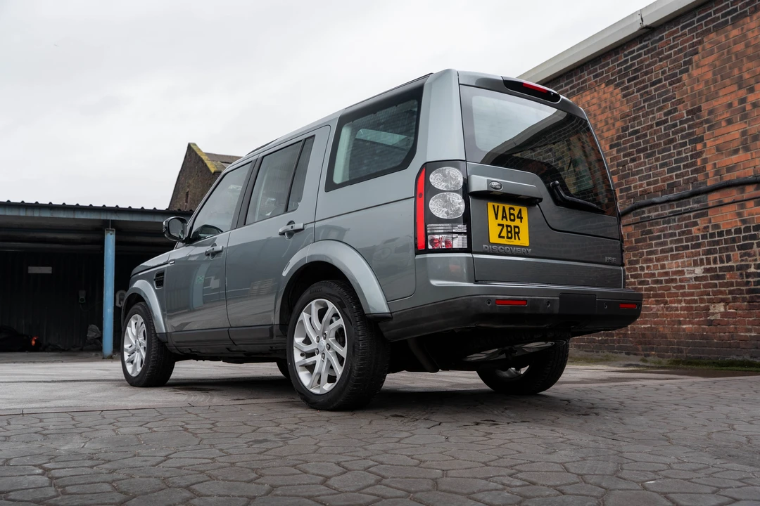 2015 Land Rover Discovery 4th Gen - Image 25 of 31