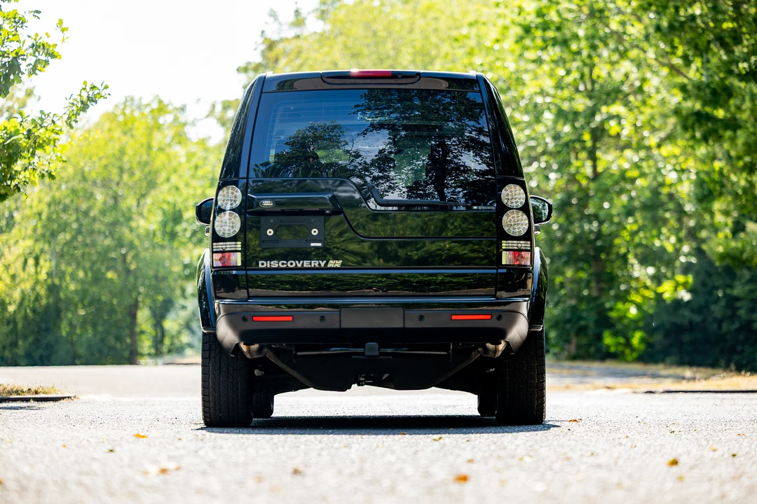 2015 Land Rover Discovery 4th Gen - Image 14 of 31