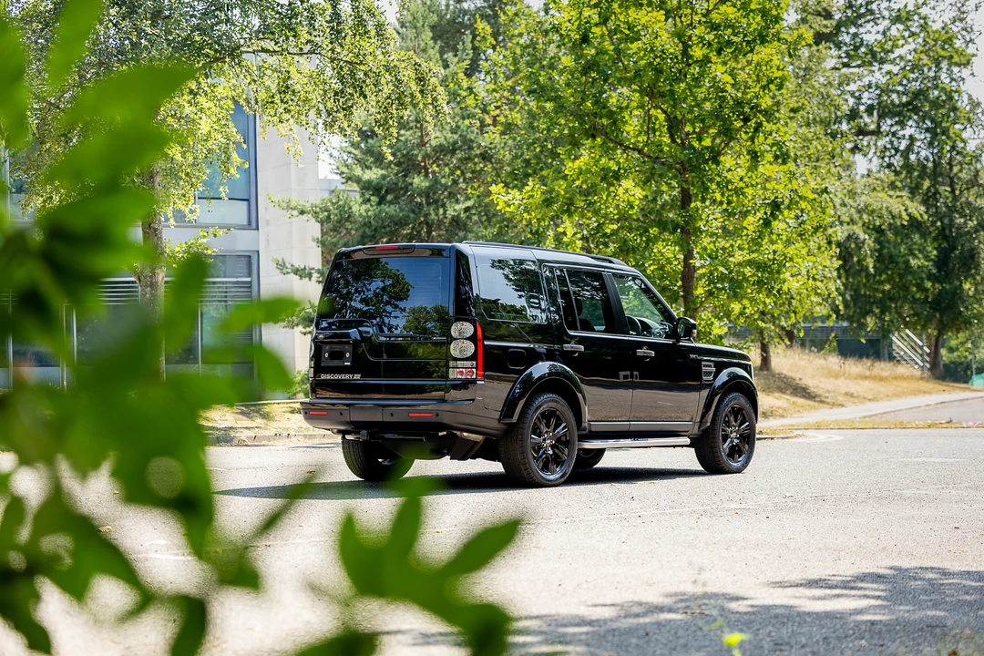 2015 Land Rover Discovery 4th Gen - Image 7 of 31