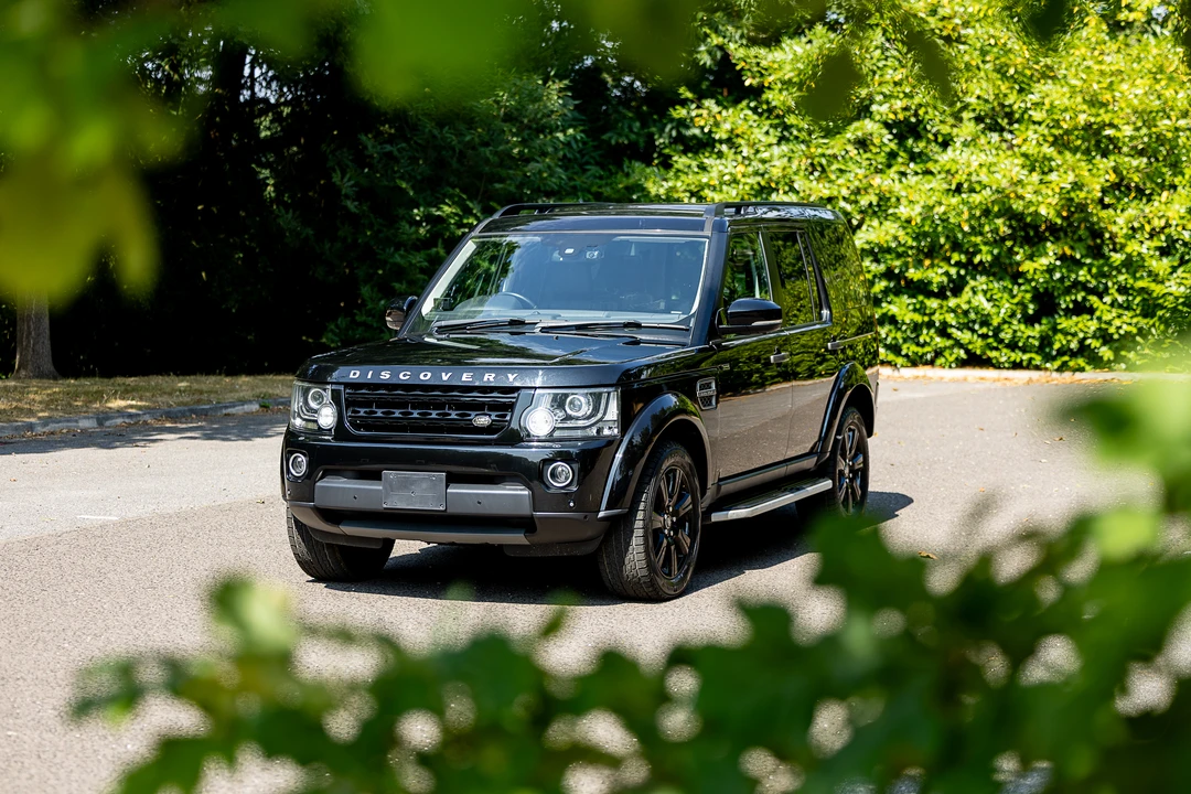 2015 Land Rover Discovery 4th Gen - Image 13 of 31