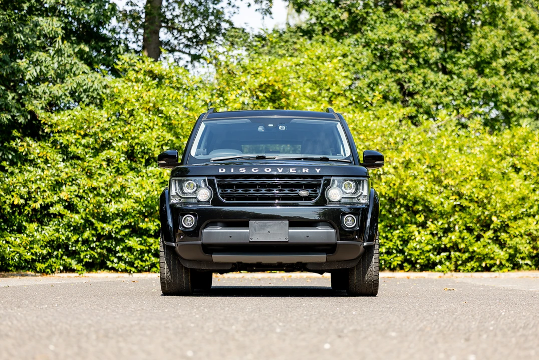 2015 Land Rover Discovery 4th Gen - Image 10 of 31