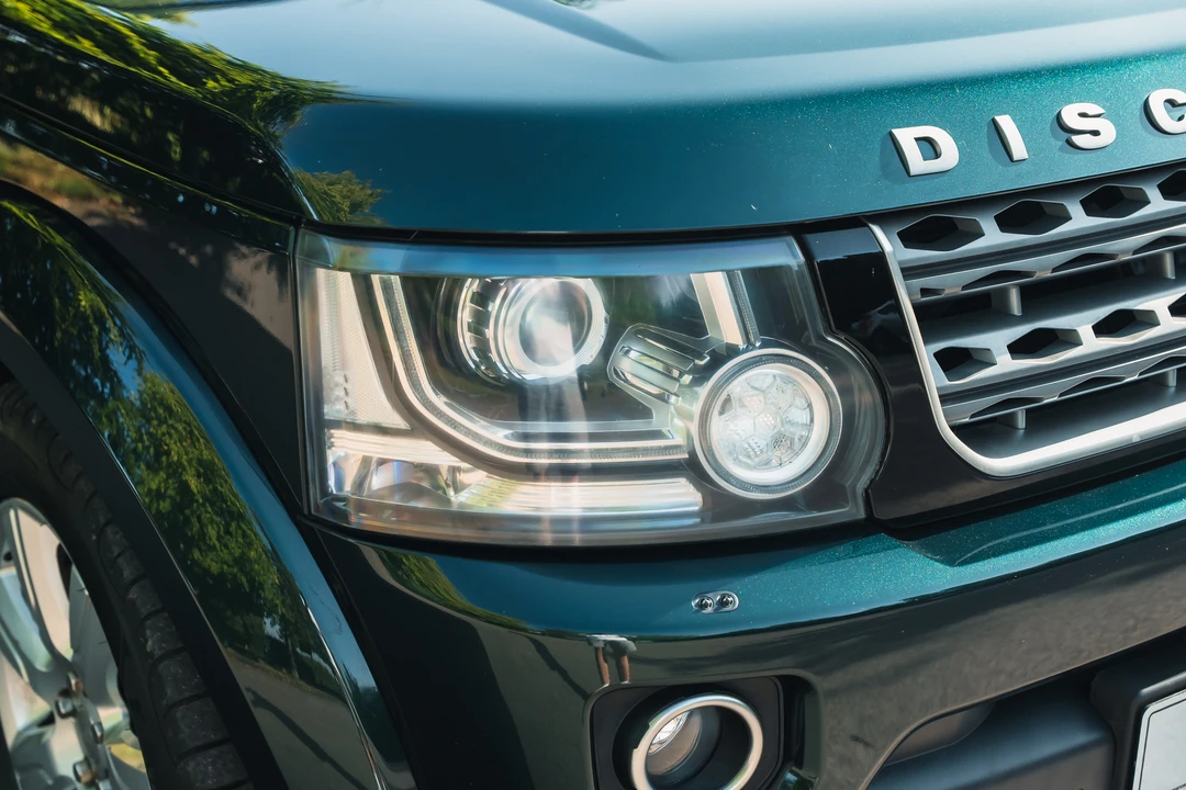 2015 Land Rover Discovery 4th Gen - Image 30 of 31