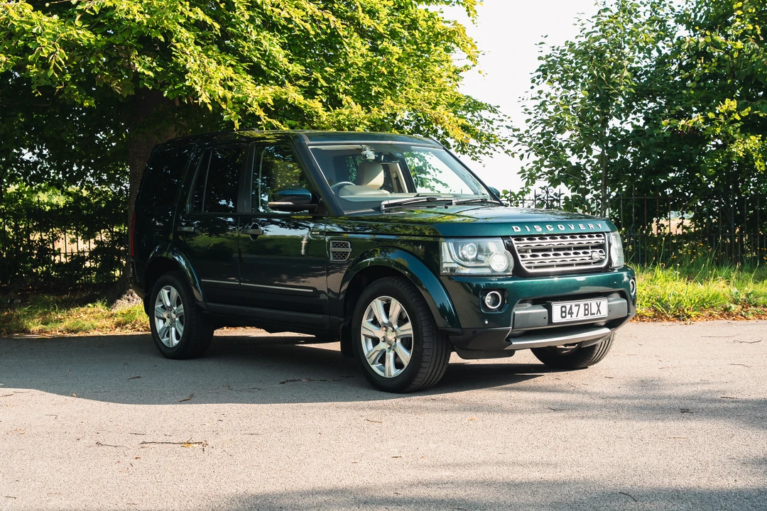 2015 Land Rover Discovery 4th Gen - Image 3 of 31