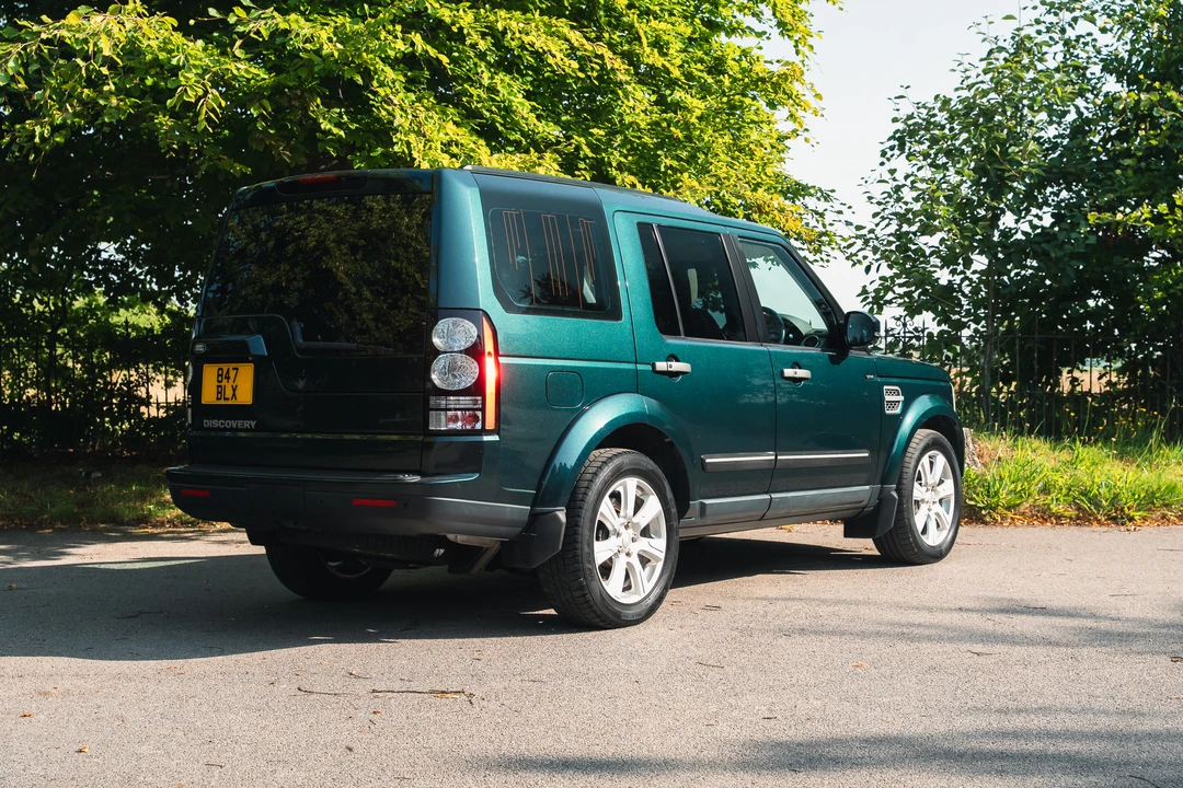 2015 Land Rover Discovery 4th Gen - Image 5 of 31